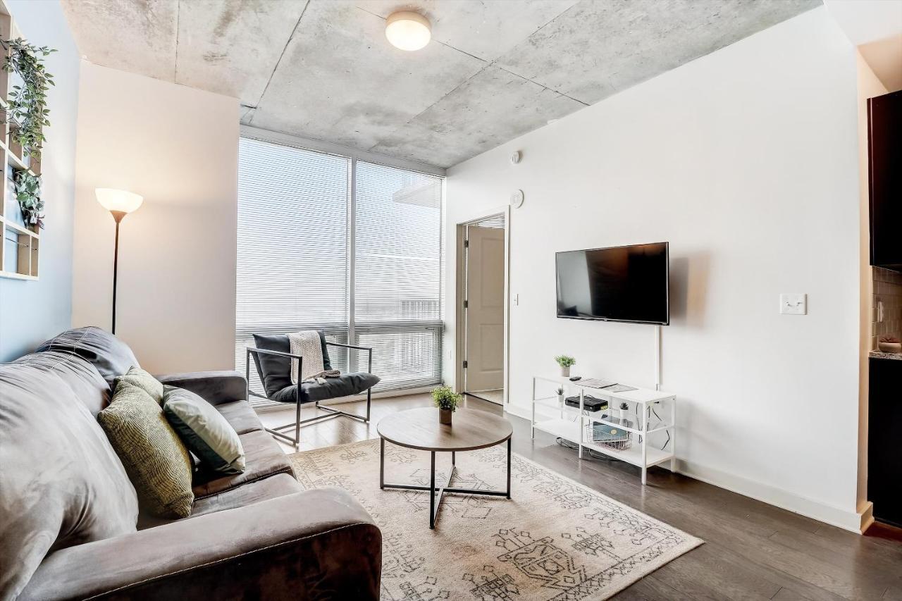 شقة Frontdesk Skyhouse Apts Uptown تشارلوت الغرفة الصورة